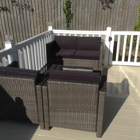 Mollys Retreat Pet Friendly Three Bed Caravan With Small Garden Newquay Bay Resort Quieter Area Of Park Eksteriør billede
