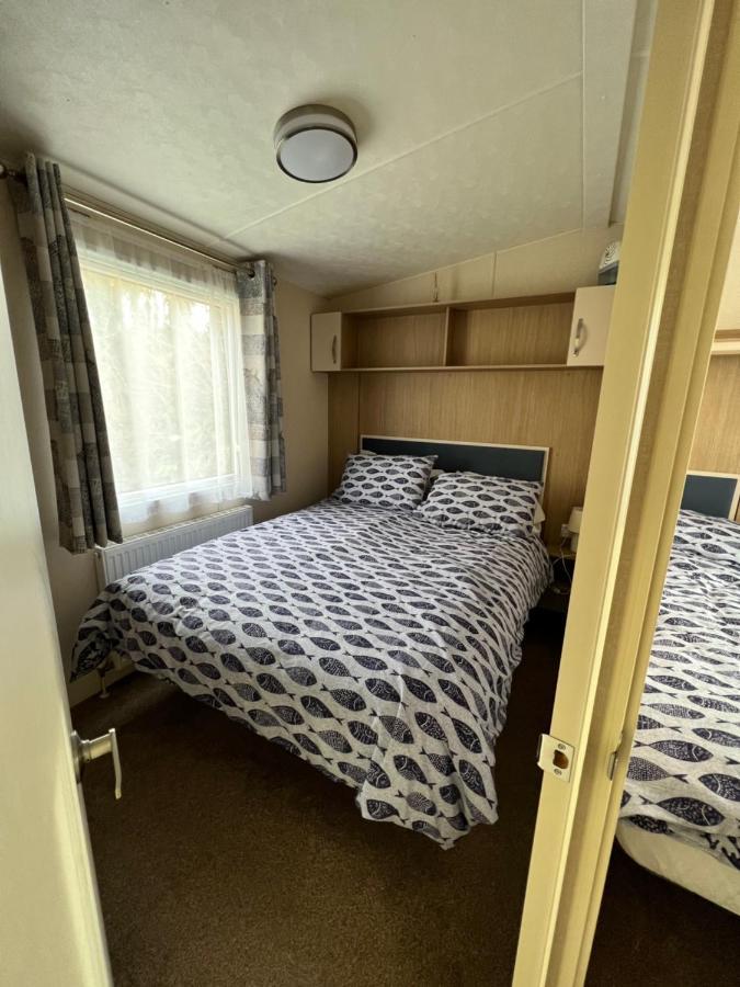 Mollys Retreat Pet Friendly Three Bed Caravan With Small Garden Newquay Bay Resort Quieter Area Of Park Eksteriør billede